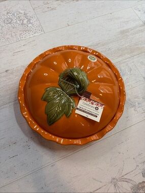 Celebrate It Pumpkin Pie Plate Bakeware